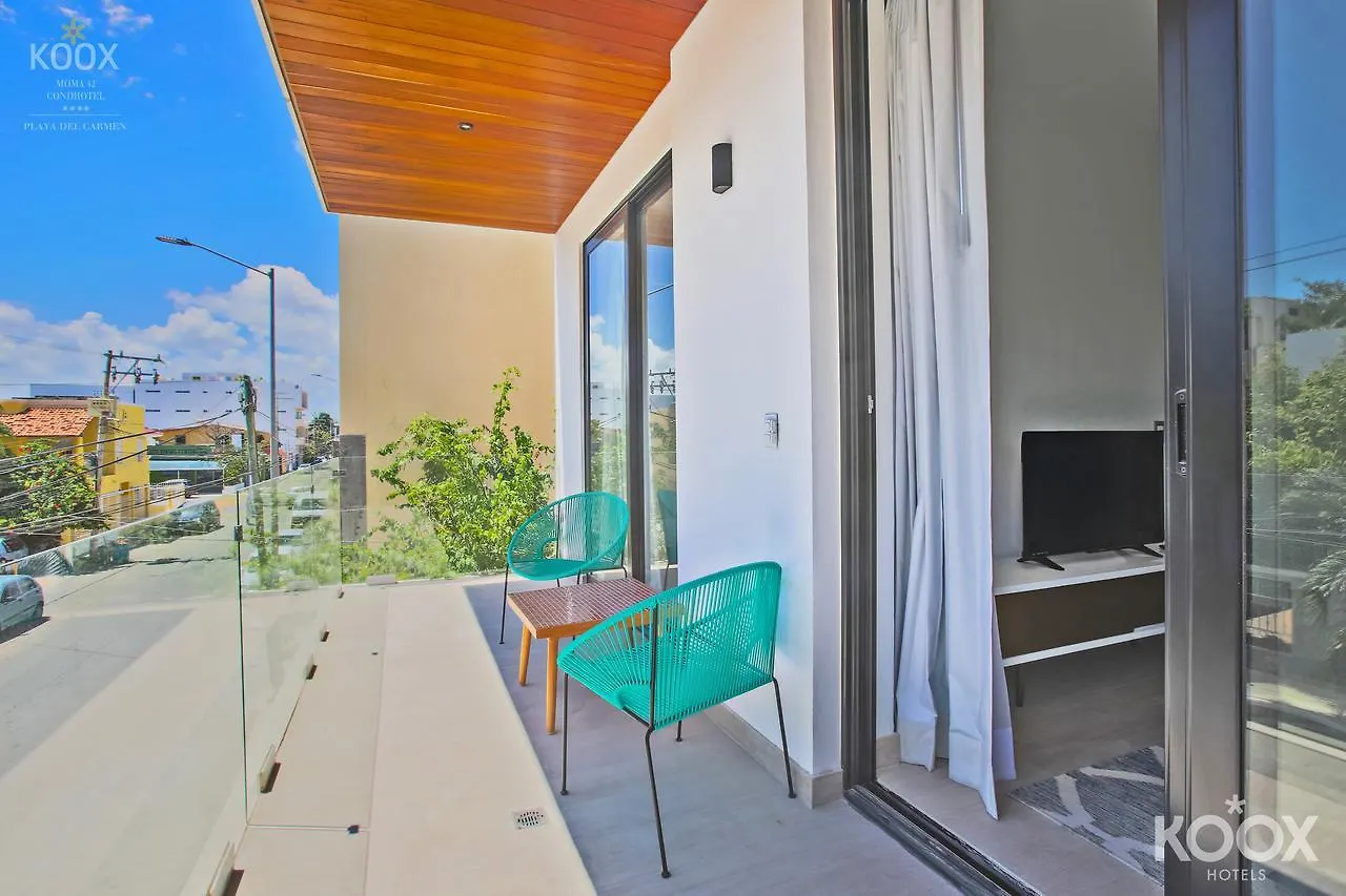 Koox Moma 42 Condhotel Playa del Carmen Mexiko